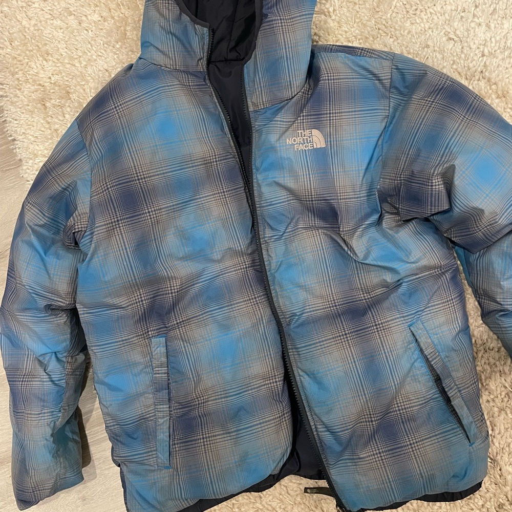 BOYS North Face Reversible Plaid Puffer Coat X large…. size 14